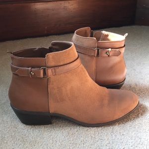 Little brown booties